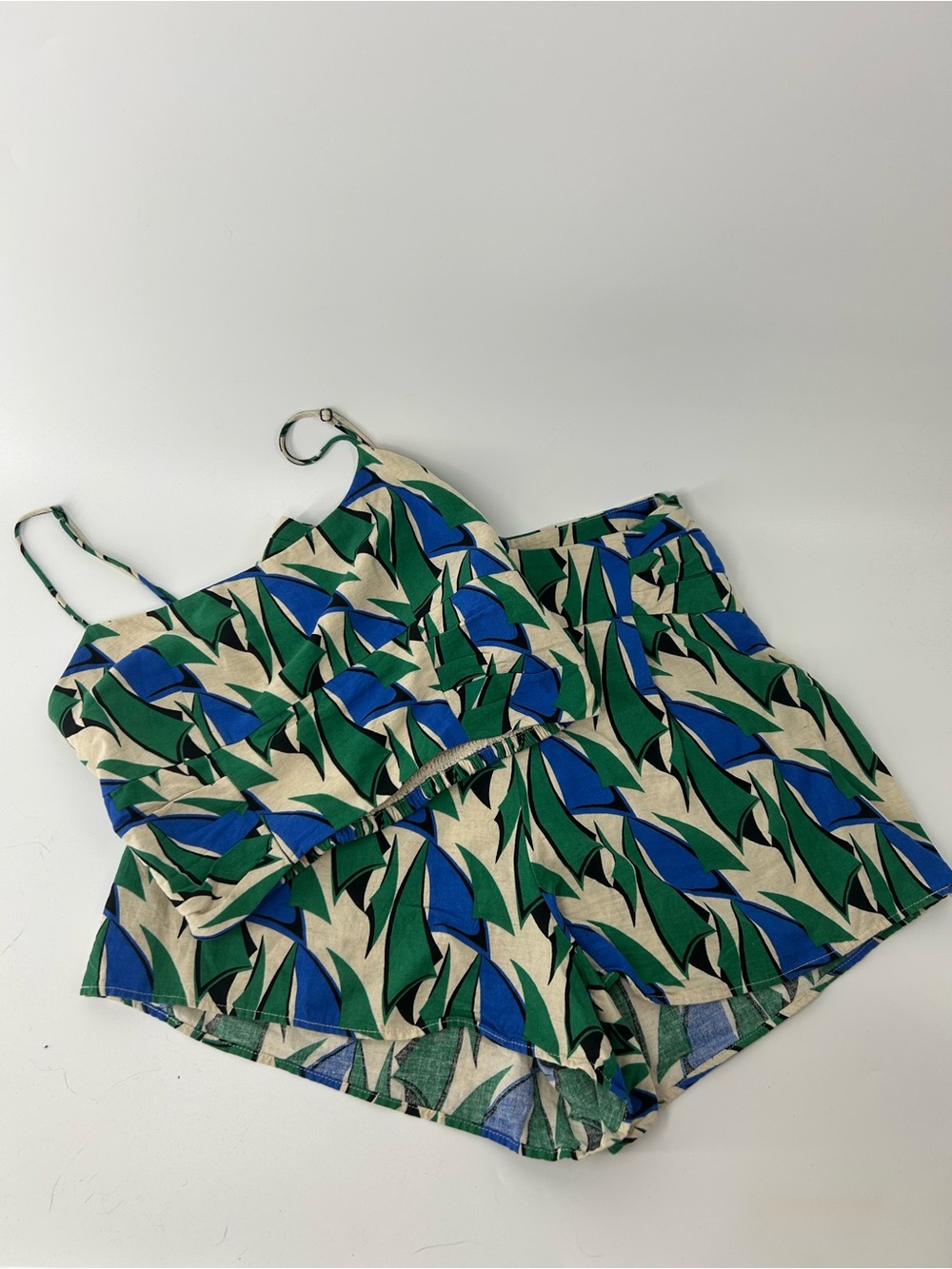 Zara Green Blue and Cream Printed Shorts Set - Picture 3 of 12